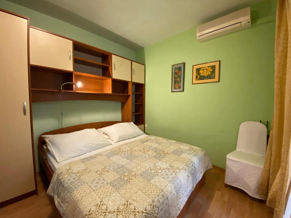 Rooms Josip Makarska Esterno foto